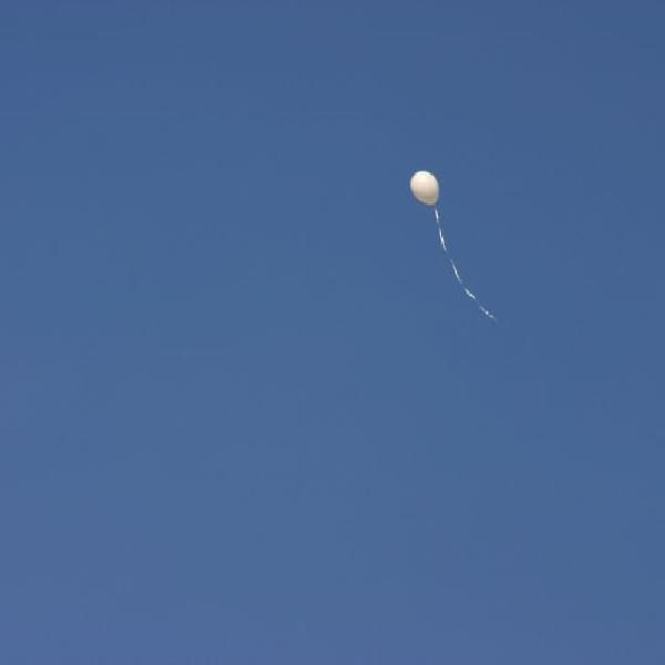 Lone balloon