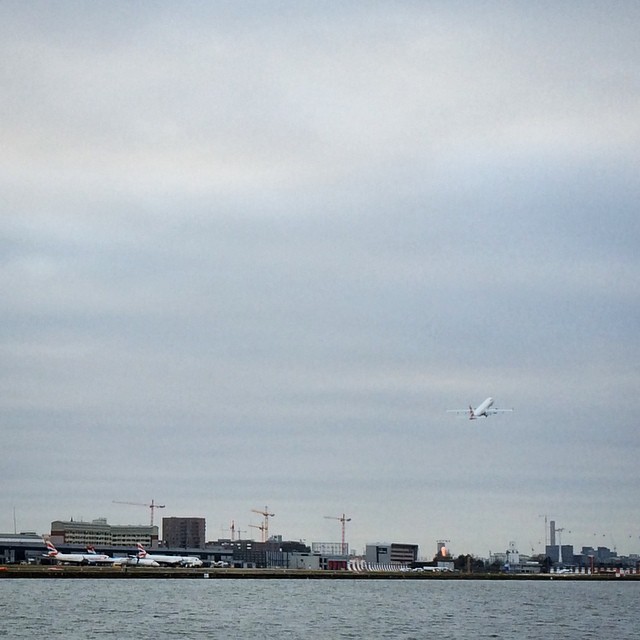 A bit of plane spotting at LCY