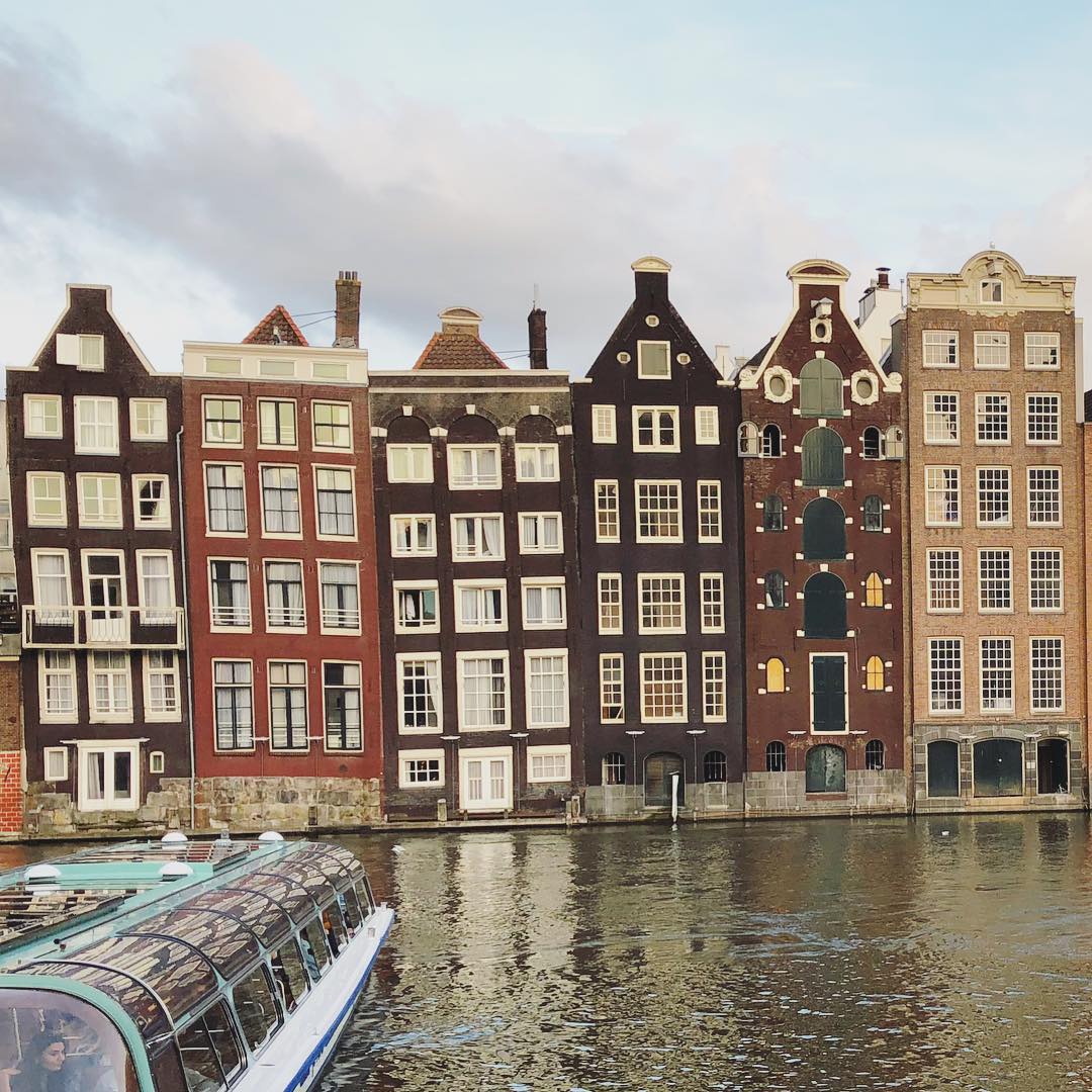 Wonky windows on Damrak Amsterdam