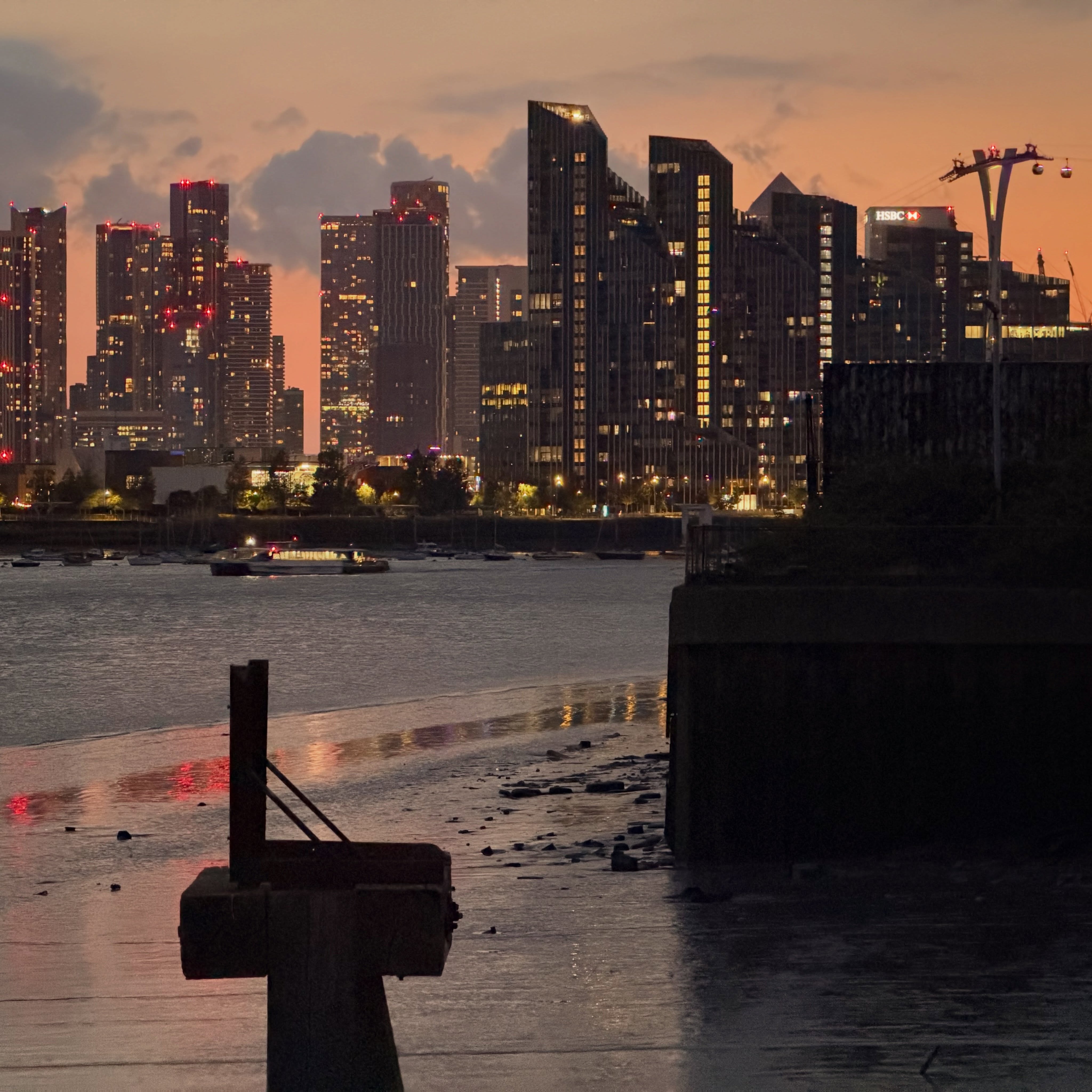 Isle of Dogs sunset vibes